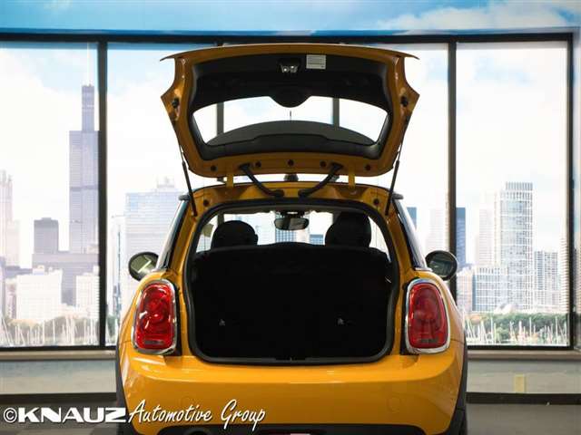 2017 Mini Hardtop Cooper 2dr Hatchback